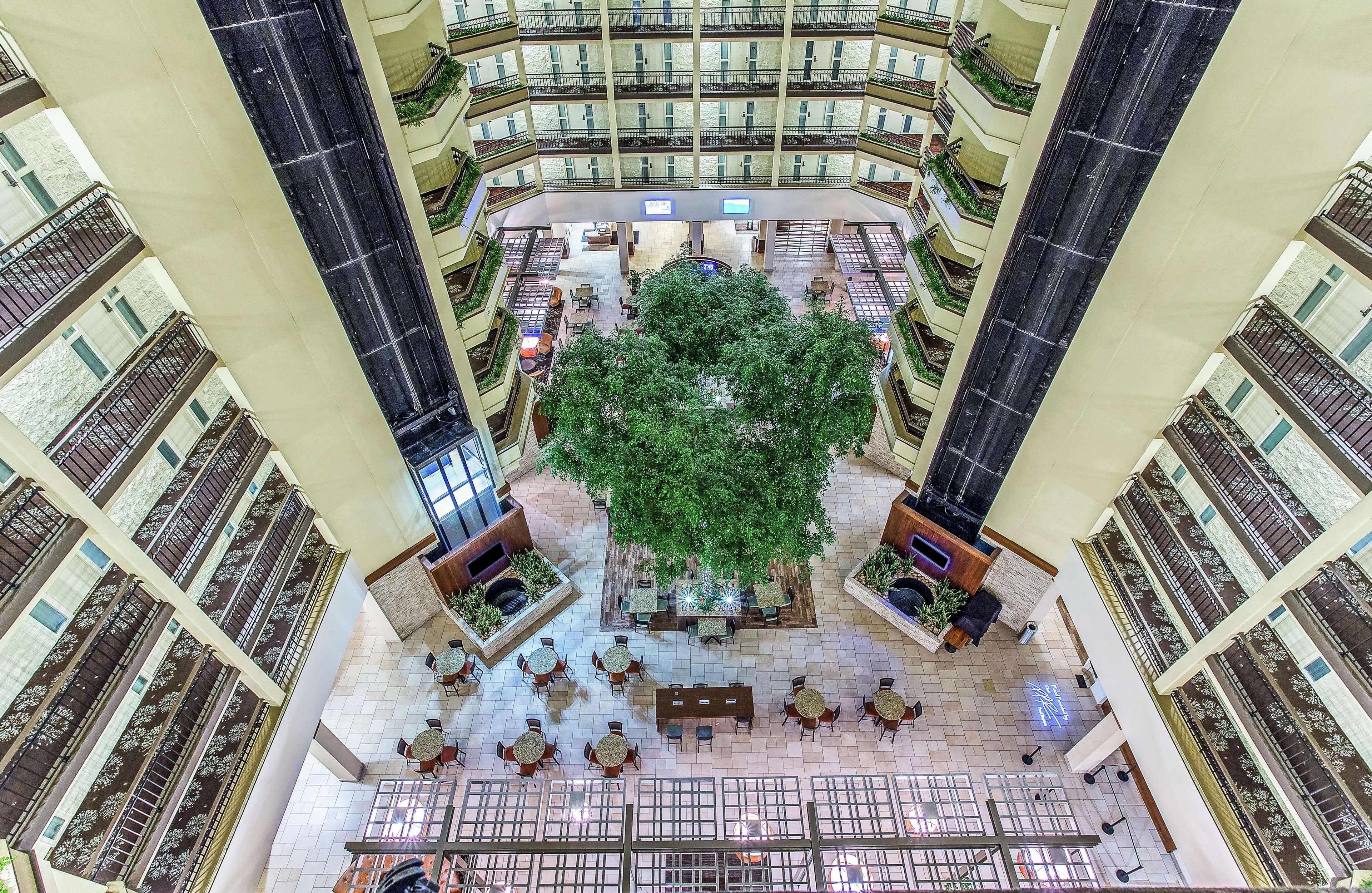 Embassy Suites By Hilton Nashville Airport Eksteriør bilde