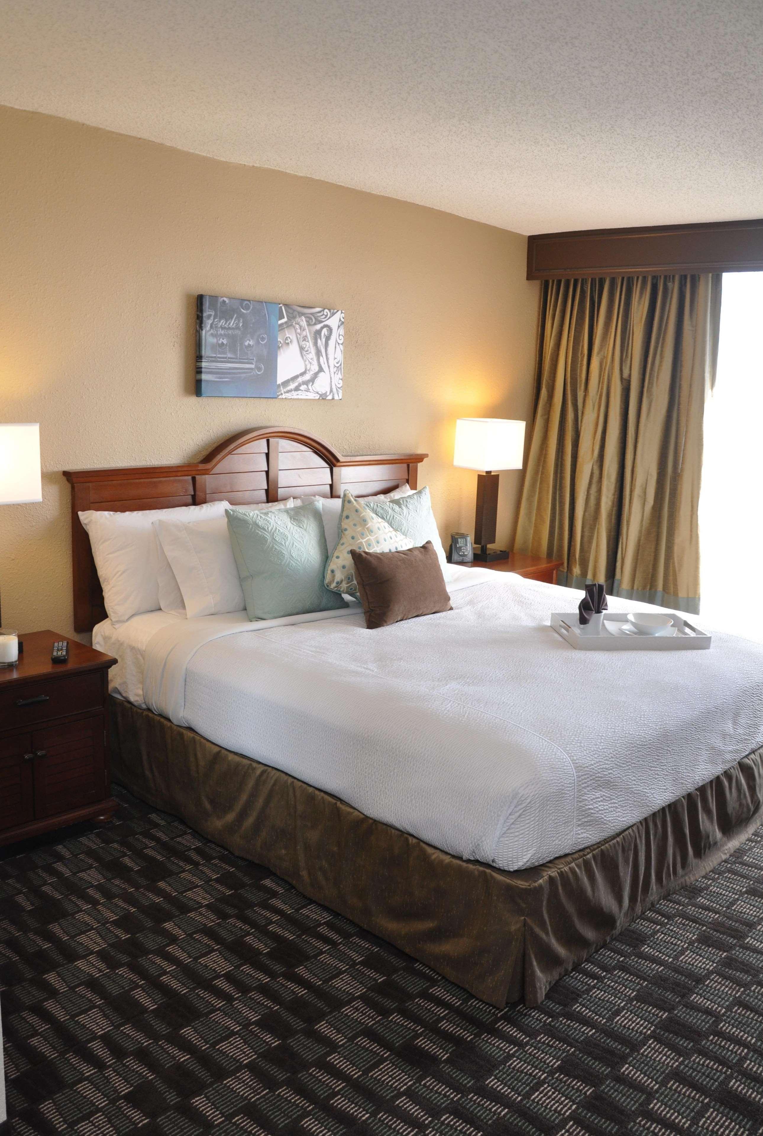 Embassy Suites By Hilton Nashville Airport Eksteriør bilde