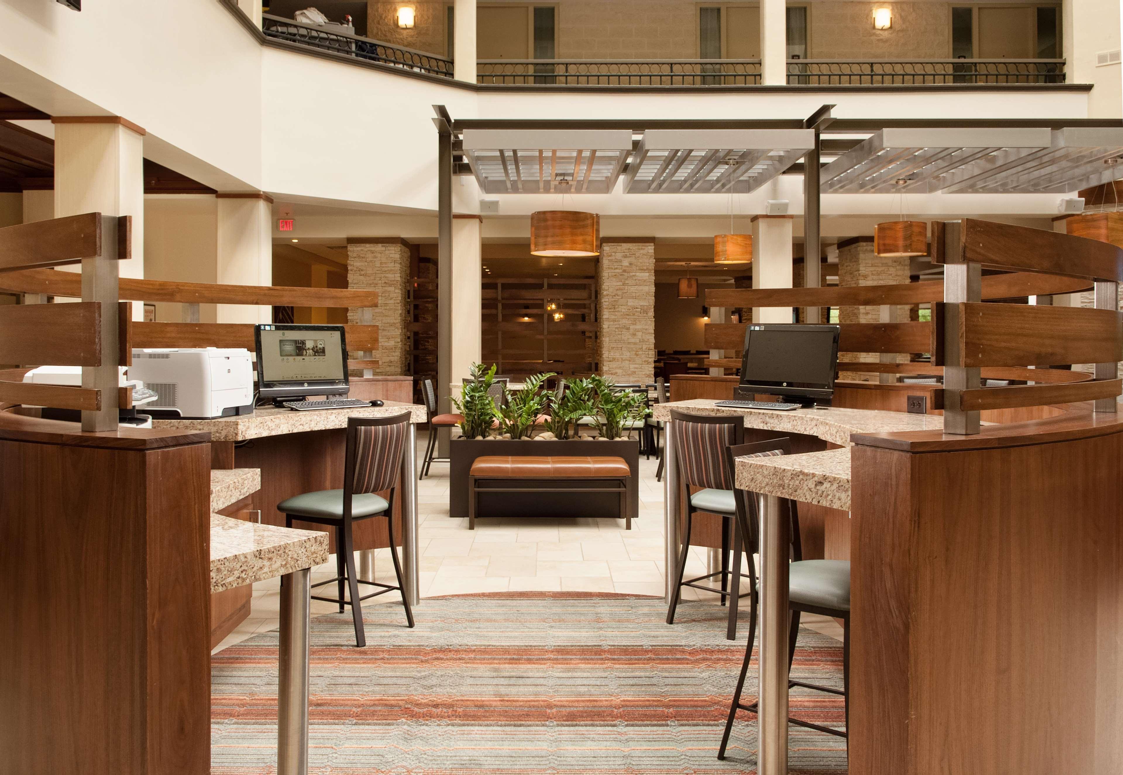 Embassy Suites By Hilton Nashville Airport Eksteriør bilde