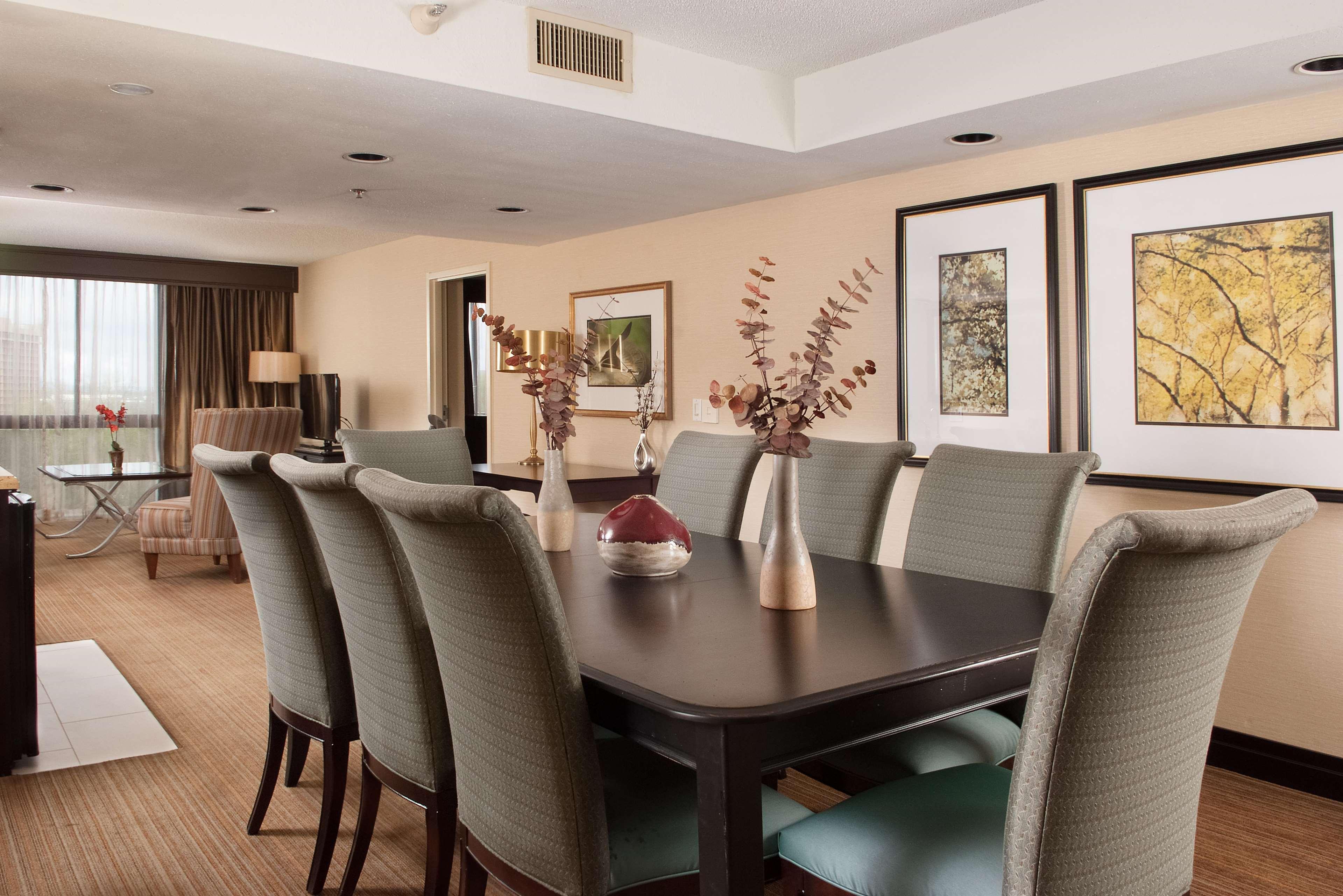 Embassy Suites By Hilton Nashville Airport Eksteriør bilde