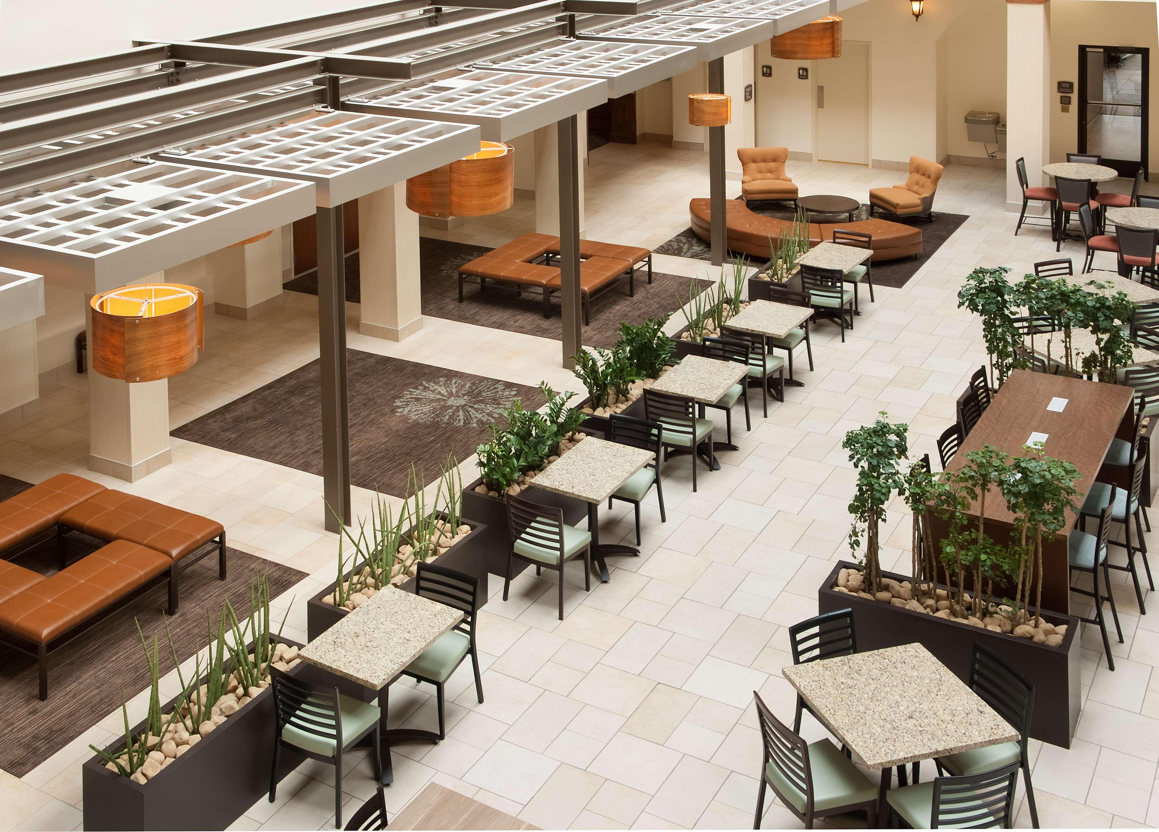 Embassy Suites By Hilton Nashville Airport Eksteriør bilde