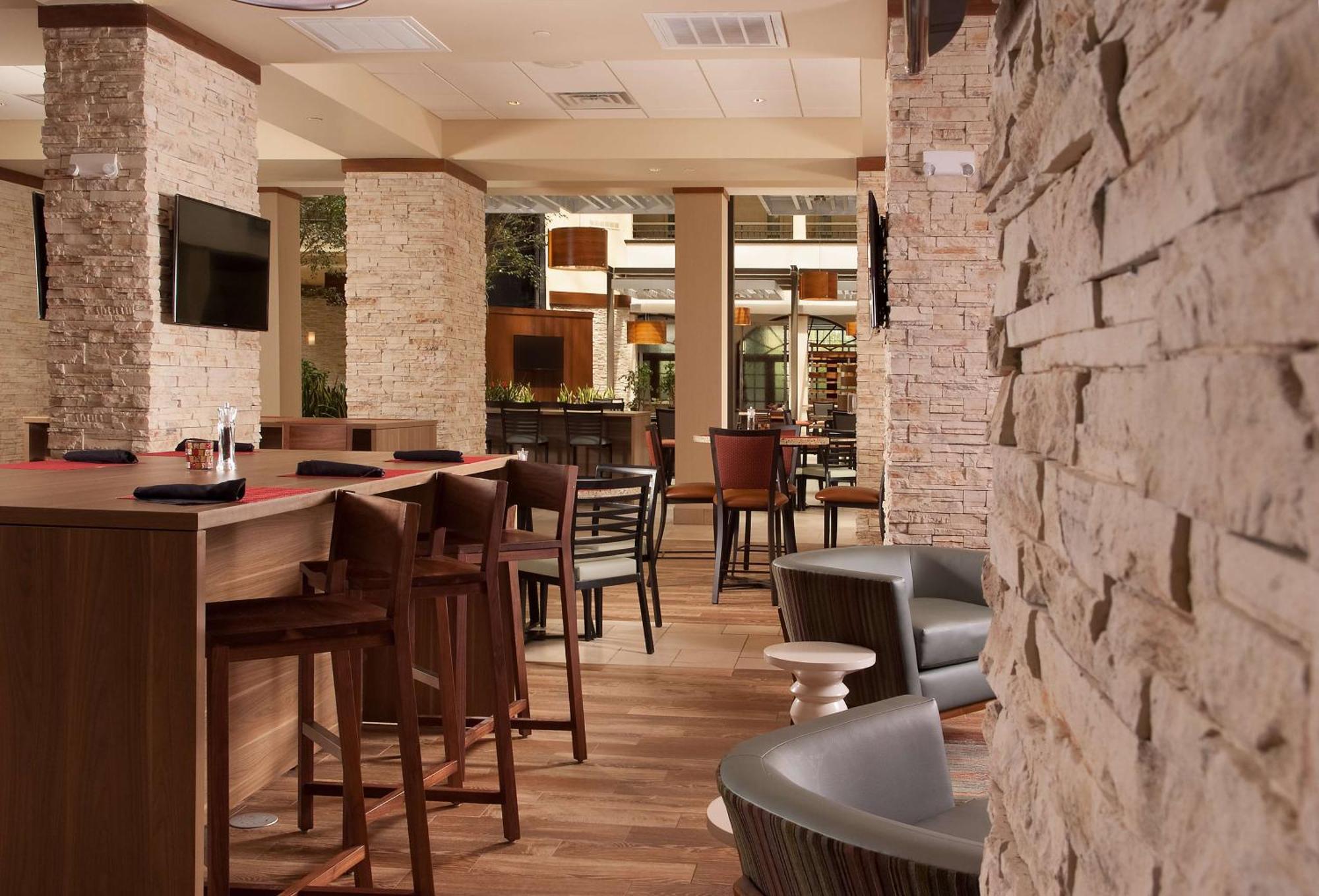 Embassy Suites By Hilton Nashville Airport Eksteriør bilde