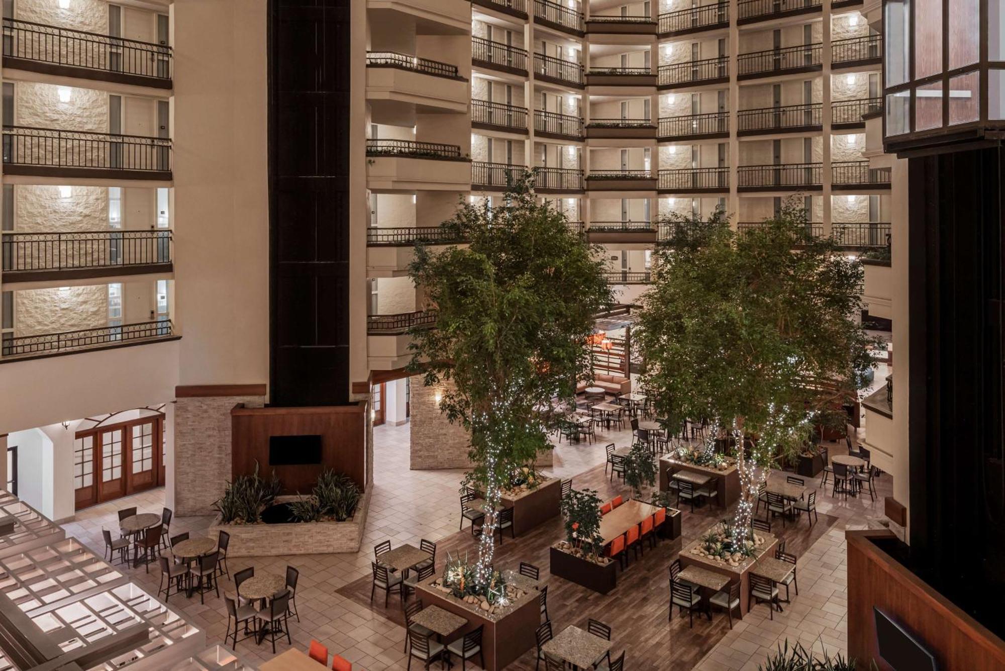 Embassy Suites By Hilton Nashville Airport Eksteriør bilde